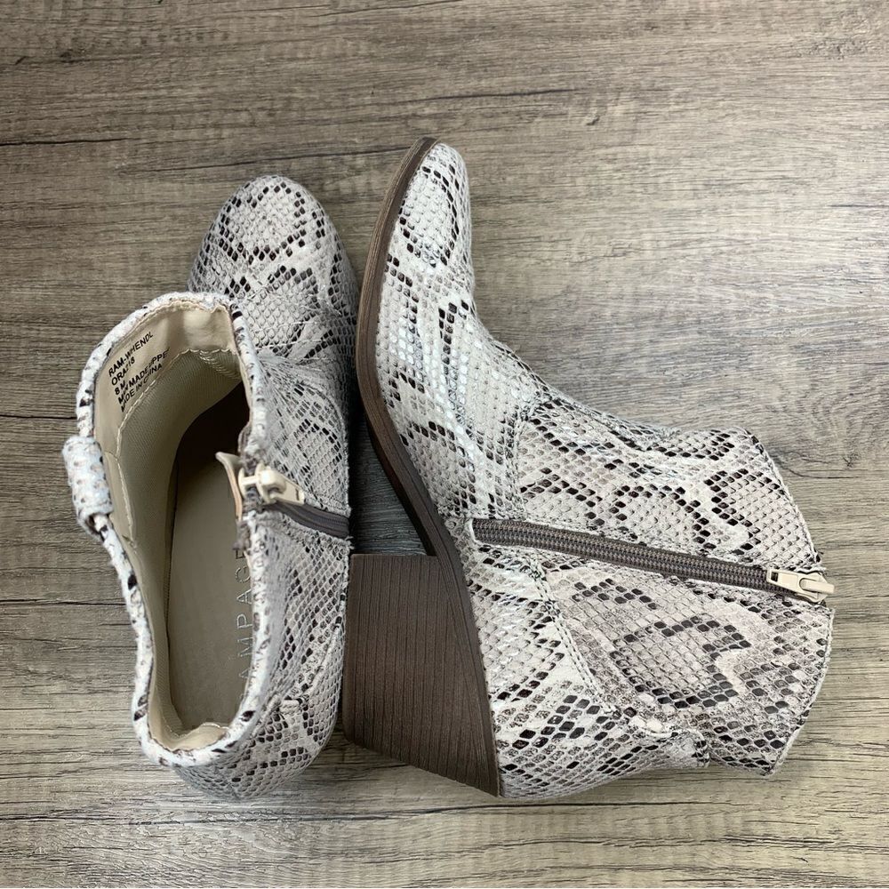 Rampage~Women’s~Light Snake Skin Ankle Booties~Size 8 - Picture 6 of 9